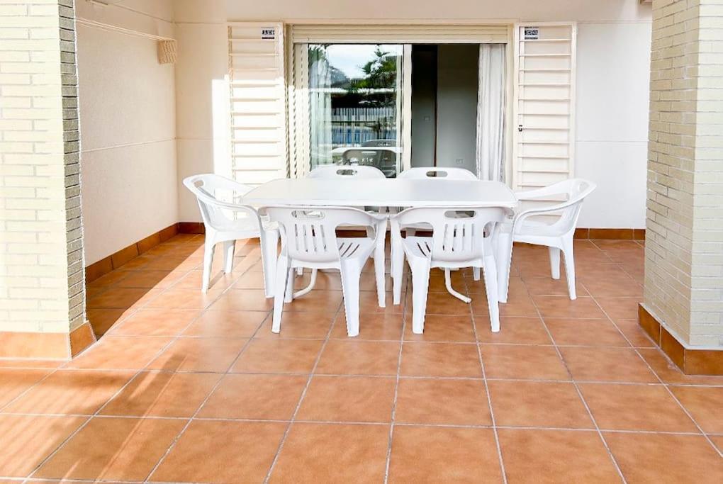 Piso Bajo 3 Habitaciones 2 Banos Y Gran Terraza Denia Εξωτερικό φωτογραφία