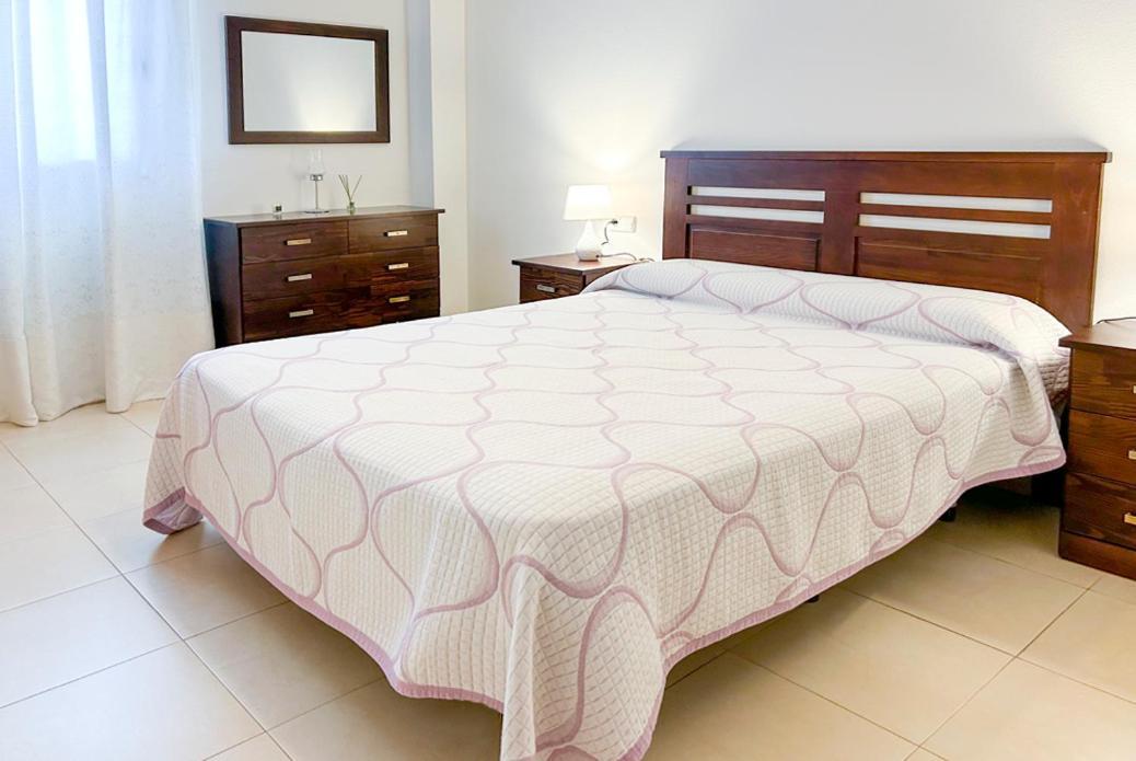 Piso Bajo 3 Habitaciones 2 Banos Y Gran Terraza Denia Εξωτερικό φωτογραφία